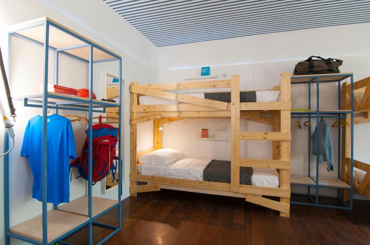 Gabanel Bike Hostel Bussolengo Bagian luar foto