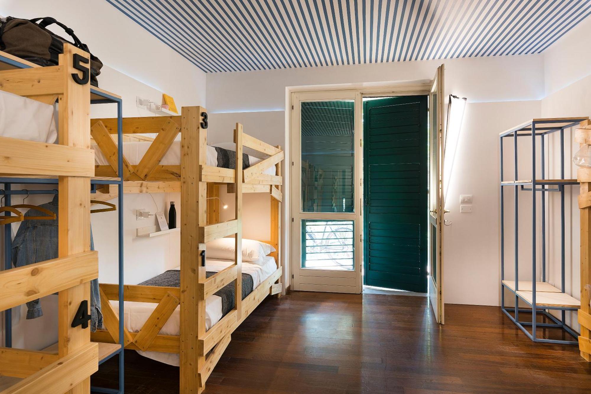 Gabanel Bike Hostel Bussolengo Bagian luar foto